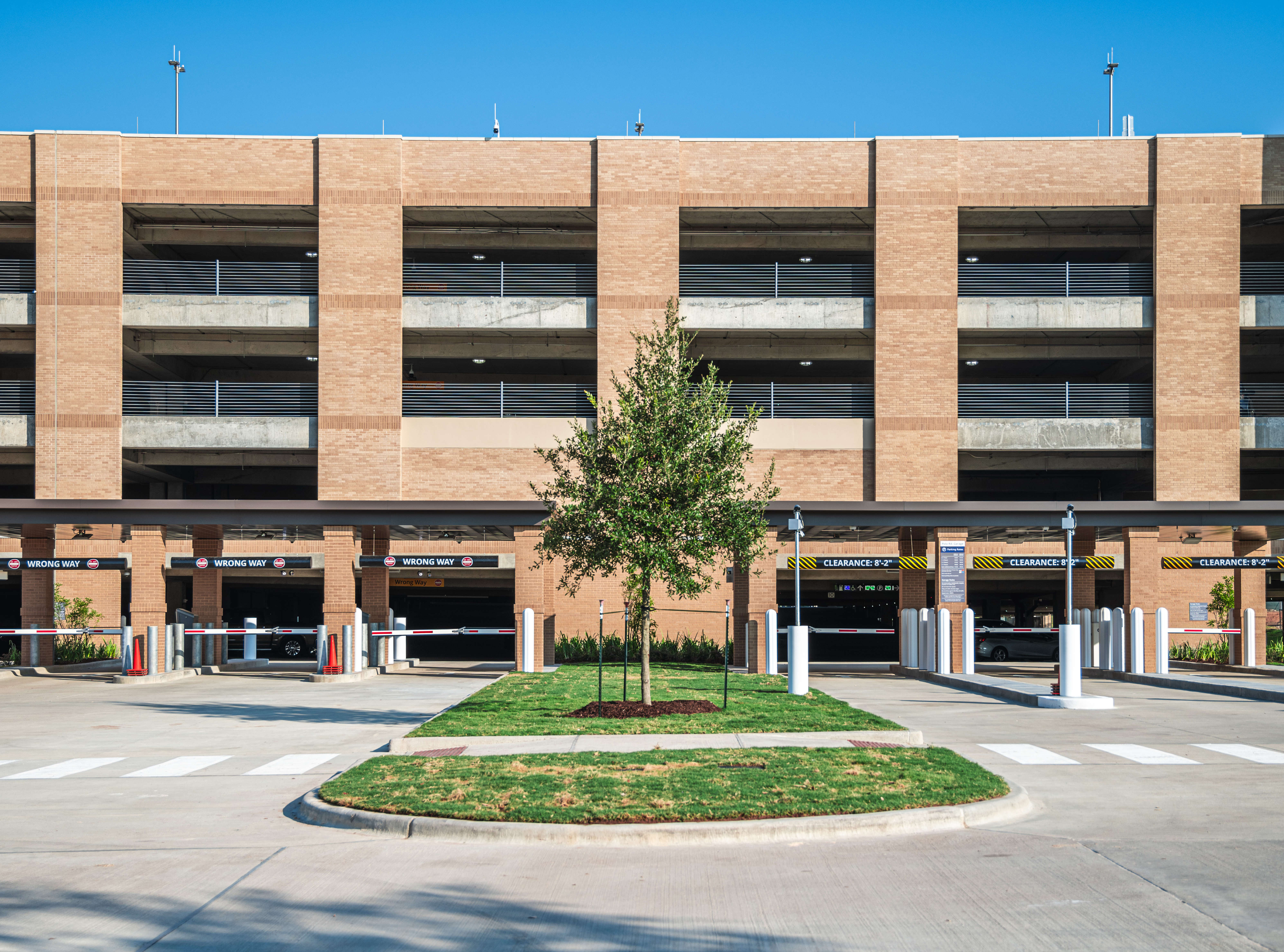 Polo Rd Garage PRG br 300 Polo Road, College Station, TX 77843